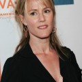 Mary Stuart Masterson Is Expecting Twins