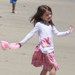 Suri Cruise's Has 100 000 Shoe Collection Suri Cruise's Has 100 000 Shoe Collection. Tom Cruise and Katie Holme's Daughter.