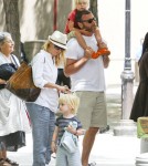 Naomi Watts and Liev Schreiber in Tribeca to pick up juice for their sons, Sasha and Samuel