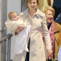 Nicole Kidman Arrives in Sydney With Her Daughters
