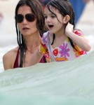 Katie Holmes and Suri Cruise in Miami on the Beach