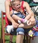 Jennifer Garner and Ben Affleck Take Their Daughters Violet and Seraphina to a July 4th Parade
