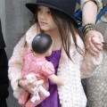 Suri Cruise Tells The Photogs How It's Going To Be