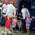Brad Pitt Takes His Children to See a Movie