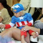 Zuma Rossdale in a Captain America costume as he gets his toes done Zuma Rossdale in a Captain America costume as he gets his toes done