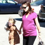 Pregnant Jennifer Garner Taking Violet To Dentist Pregnant Jennifer Garner Taking Violet To Dentist