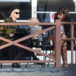 Ashlee Simpson spends time with her son Bronx at a carwash in Los Angeles. Ashlee Simpson spends time with her son Bronx at a carwash in Los Angeles.