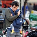 Orlando Bloom kisses his son Flynn