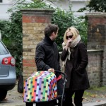 Kate Hudson and Matthew Bellamy wrap up warm as they stroll with their baby son, Bingham Hawn Bellamy, in London. Kate Hudson and Matthew Bellamy wrap up warm as they stroll with their baby son, Bingham Hawn Bellamy, in London.