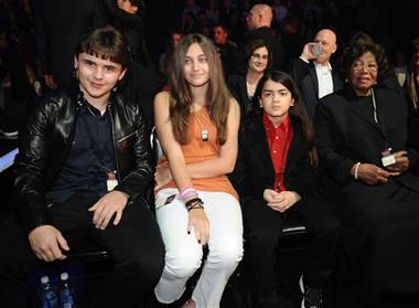 Michael Jackson's Children Attended The X Factor Top Performance (Photo)
