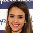 Jessica Alba and daughter Honor at the Splendid store opening event (December 4) Jessica Alba and daughter Honor at the Splendid store opening event (December 4)