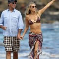Molly Sims & Scott Stuber Pregnant