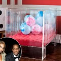 blue-ivy-carter-vetro-lucite-crib