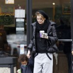 Ellen Pompeo & Stella Luna heading into a Coffee Bean in Los Angeles. Ellen Pompeo & Stella Luna heading into a Coffee Bean in Los Angeles.