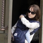 Natalie Portman and Benjamin Millepied visiting friends with their son Aleph (January 14) Natalie Portman and Benjamin Millepied visiting friends with their son Aleph (January 14)