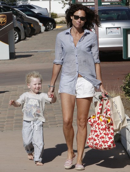 Revealed: The Father of Minnie Driver's Son Henry!