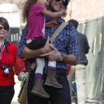 Gabriel Aubry takes daughter Nahla to the Los Angeles Zoo in California on February 19, 2012. Gabriel Aubry takes daughter Nahla to the Los Angeles Zoo in California on February 19, 2012.