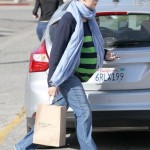 Pregnant actress Jennifer Garner starts her morning off on a healthy foot with some juice from Pressed Juicery on February 21, 2012 in Brentwood, CA. Pregnant actress Jennifer Garner starts her morning off on a healthy foot with some juice from Pressed Juicery on February 21, 2012 in Brentwood, CA.