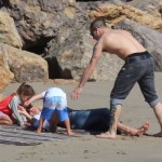 Jennifer Lopez and her beau Casper Smart enjoyed spending time at the beach in Malibu, California with her twins on February 5, 2012. Casper ran around the beach with Emme and Max