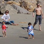 Jennifer Lopez and her beau Casper Smart enjoyed spending time at the beach in Malibu, California with her twins on February 5, 2012. Casper ran around the beach with Emme and Max