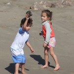 Jennifer Lopez and her beau Casper Smart enjoyed spending time at the beach in Malibu, California with her twins on February 5, 2012. Casper ran around the beach with Emme and Max