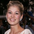 Former Bond Girl Rosamund Pike Is Pregnant