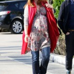 Alyson Hannigan made her way out of Andy Lecompte hair salon in Los Angeles, California on April 19, 2012. Alyson Hannigan made her way out of Andy Lecompte hair salon in Los Angeles, California on April 19, 2012.