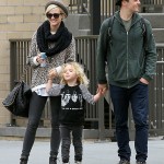 Ashlee Simpson and Vincent Piazza take her son Bronx for a walk in New York City. Ashlee Simpson and Vincent Piazza take her son Bronx for a walk in New York City.