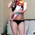 hilary-duff-post-baby-body-1