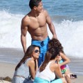 Eva Longoria Joins Mario Lopez And Daughter At The Beach 0716