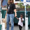 Jillian Michaels Keeps Family Healthy At The Farmer's Market 0723