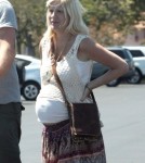 Exclusive... Pregnant Tori Spelling And Family Out For Lunch In Los Angeles