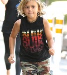 Singer turned designer Gwen Stefani and her son Kingston were out and about in Sherman Oaks, California on August 30, 2012.