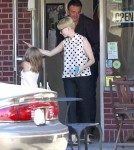 Michelle Williams and boyfriend Jason Segel picking up her daughter Matilda from school in Los Angeles, California on August 27, 2012. Afterwards they all went out to get a treat at KindKreme Organic Ice Cream and Frozen Yogurt in Studio City, California.
