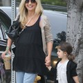 Sarah Michelle Gellar dropping her daughter Charlotte off at school in Beverly Hills, California on September 12, 2012.