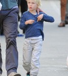 Liev Schreiber spends some quality father son time with his boys Alexander and Samuel in New York City, NY on September 24th, 2012.