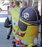 Semi-Exclusive... Ashlee And Pete Take Bronx To Get A Haircut