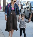 Sarah Michelle Gellar was seen picking up and dropping off her daughter, Charlotte Prinze, in Beverly Hills, California on September 14, 2012