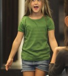'Cougar Town' actress Courteney Cox and her daughter Coco Arquette out for lunch and some shopping with a friend at the Brentwood Country Mart in Brentwood, California on September 4, 2012.