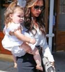 Victoria Beckham having lunch with her daughter Harper at Pastis in New York City, NY on September 11th, 2012