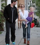 Amy Adams And Family Out For Lunch In West Hollywood