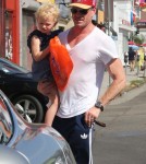 Eric Dane takes his daughter Billie shopping at Puzzle Zoo in West Hollywood, California on October 3rd, 2012.