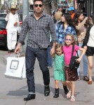 Ben Affleck takes his daughter Violet and Seraphina to Barnes & Noble book store in Santa Monica, California on October 6, 2012.