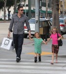 Ben Affleck takes his daughter Violet and Seraphina to Barnes & Noble book store in Santa Monica, California on October 6, 2012.