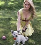 Holly Madison attends "Forever Home Family Picnic" for people who have provided a home for a shelter dog at Freedom Park in Las Vegas, Nevada on October 13, 2012.