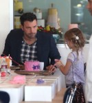 Ben Affleck and Jennifer Garner Take the Girls to Cake Mix