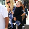 Kimberly Stewart was spotted while out with daughter, Delilah del Toro, in Los Angeles, California on October 5, 2012.