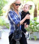 Kimberly Stewart was spotted while out with daughter, Delilah del Toro, in Los Angeles, California on October 5, 2012.