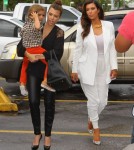 Kim & Kourtney Kardashian Stop For Groceries