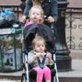 Sarah Jessica Parker Takes The Kids To School